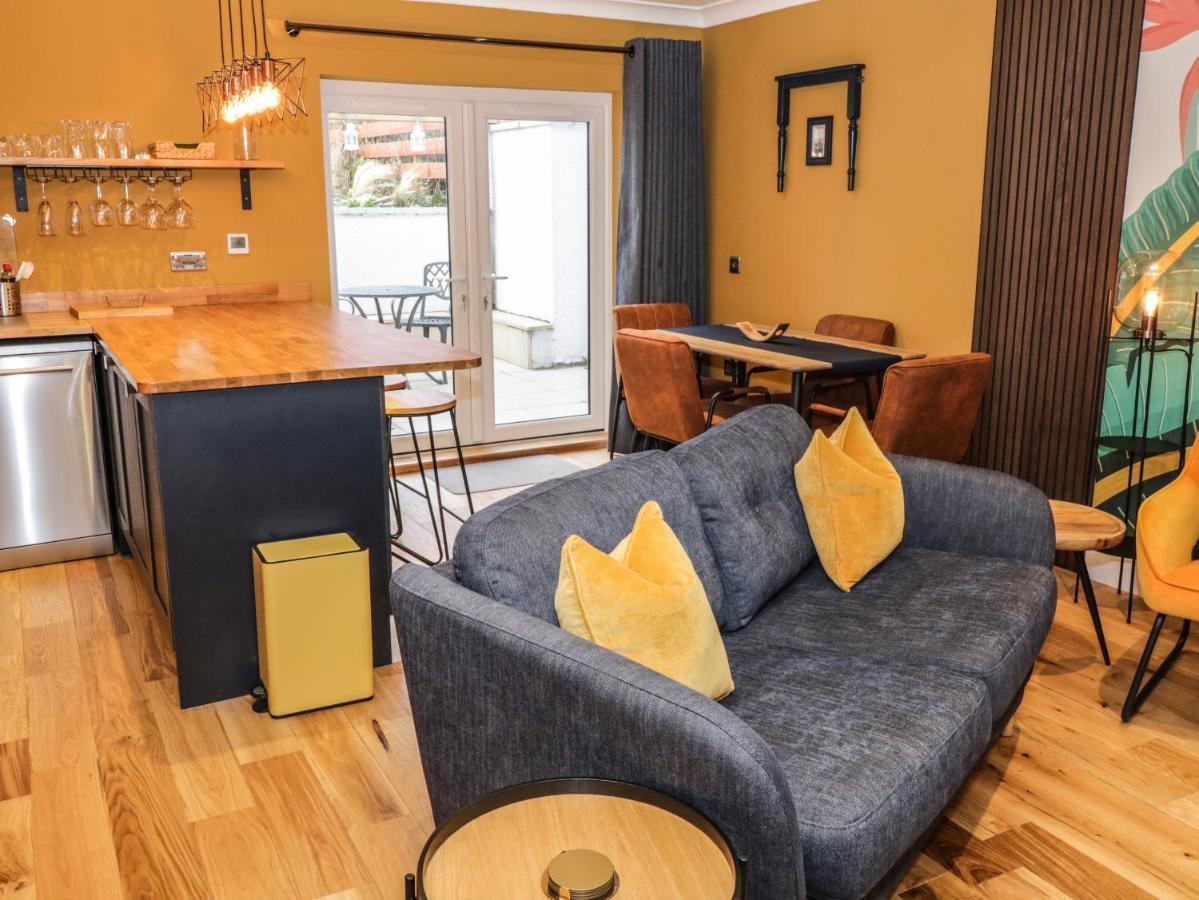 Feus Holiday Cottage Огтерардер Екстер'єр фото